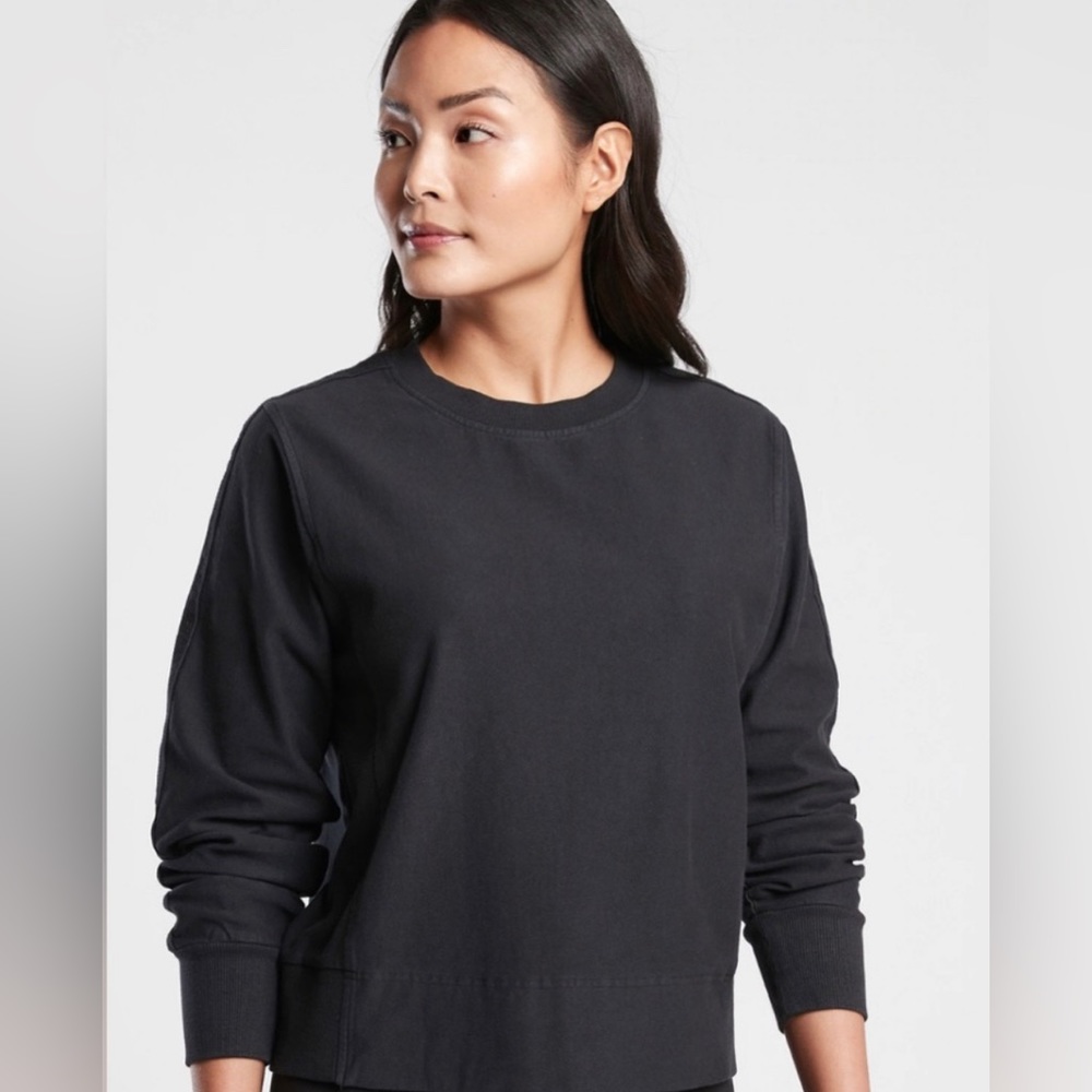 Athleta Farallon Black Sweatshirt Cropped